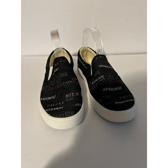 Bucketfeet Unisex Comfort Patterned Canvas Slip-On Sneakers Black Size W10/M8.5 - Picture 2 of 11